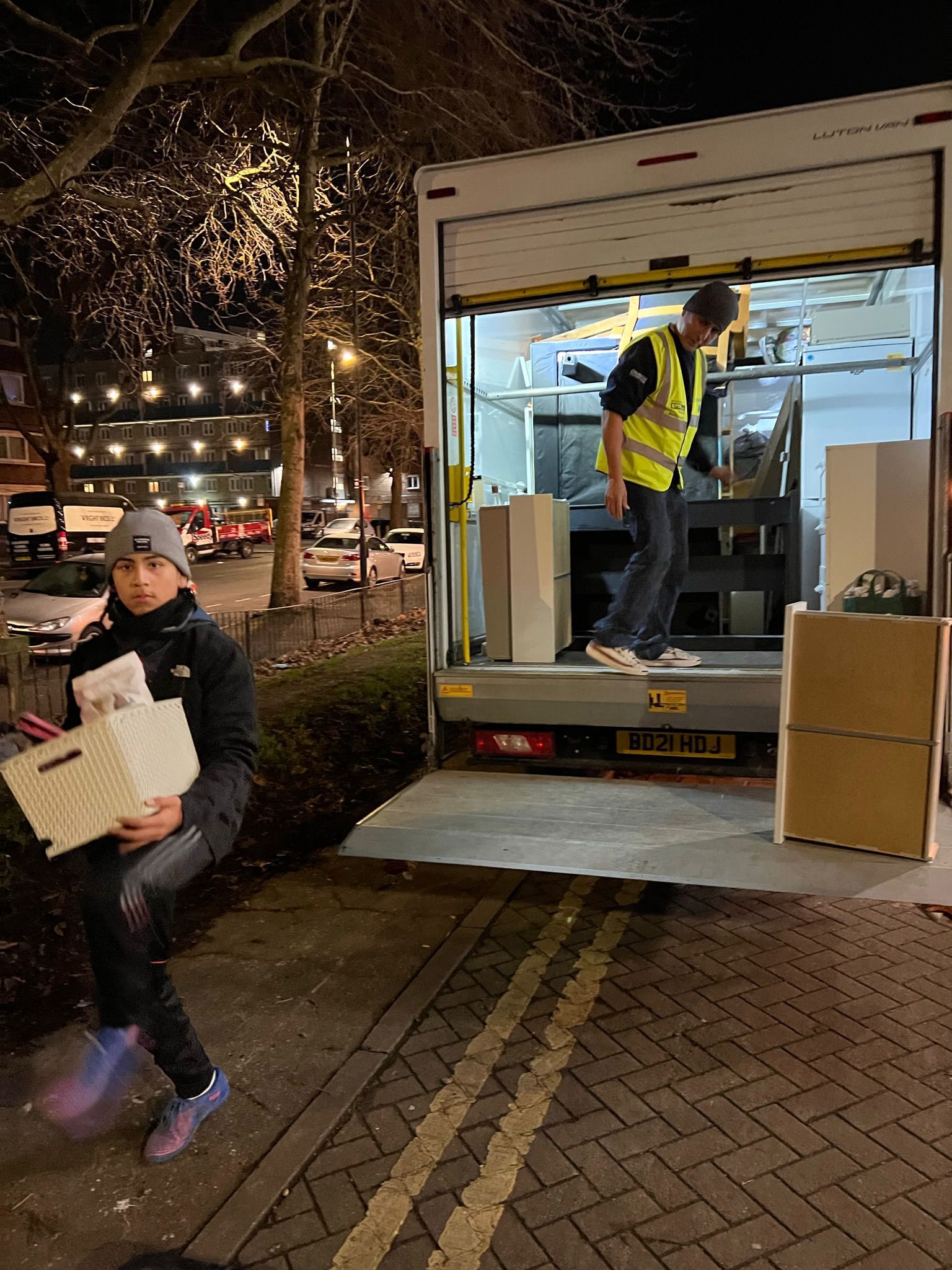 J&B Fast Movers Image 9